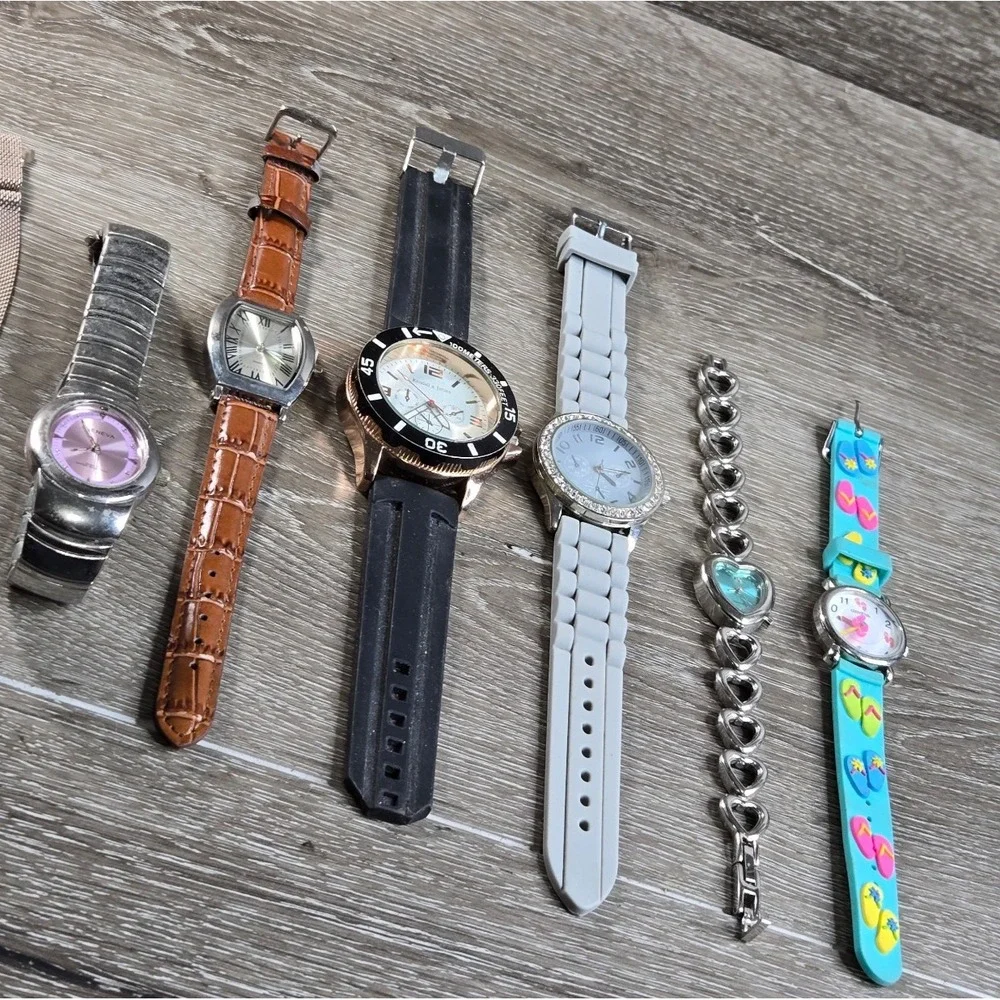 Women's Ladies Watch Lot  6 Kendall James Geneva Heart Wristwatches Mixed Styles